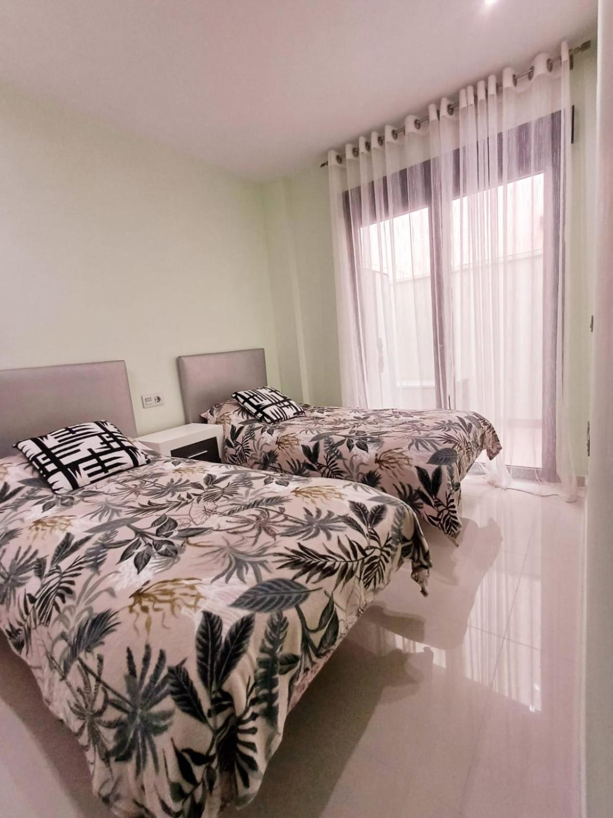 Умные Новые Аппартаменты В Торревьехе Torrevieja Bagian luar foto
